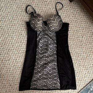 Elegant Black and Cream Chemise